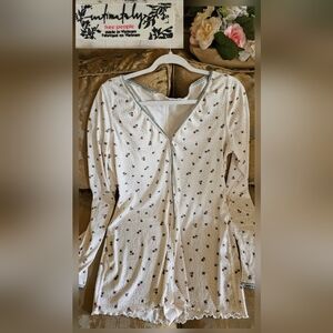 NWOT Intimitly By Free People Cream Knit Floral Long Sleeve Romper